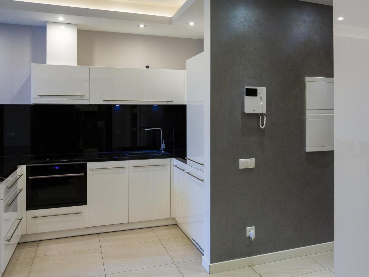 Euro Apartments Szafarnia Comfort Гданск Екстериор снимка